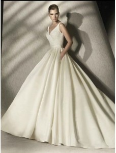 satin-v-neckline-ball-gown-wedding-dress-with-appliqued-bodice