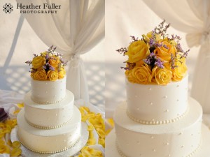 top-wedding-cakes-worcester-ma-with-fresh-flowers-wedding-cake-colonial-hotel-wedding-photographer-in-wedding-cakes