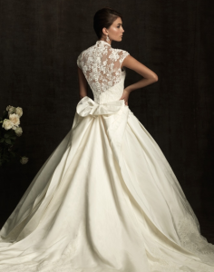 lace-open-back-wedding-dress-1
